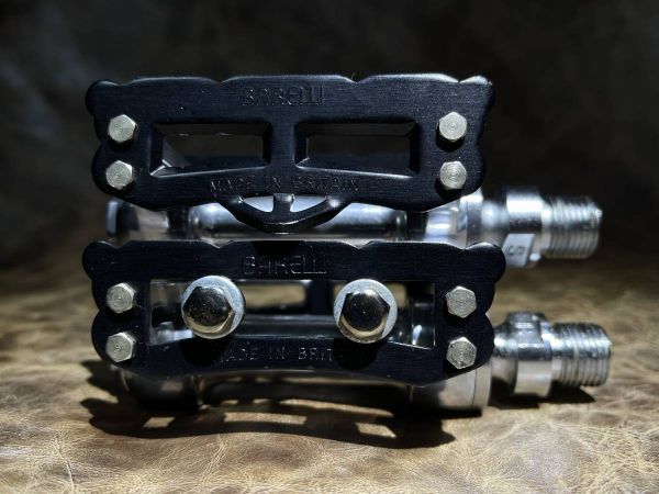 新品 PEDAL B25 BARELLI PISTA FIXED GEAR バレリ ペダル ピスト 新品 PEDAL B25 BARELLI PISTA FIXED GEAR バレリ ペダル ピスト