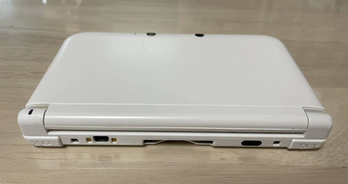 【動作良好】ニンテンドー3DS LL ホワイト 本体 純正充電器付き