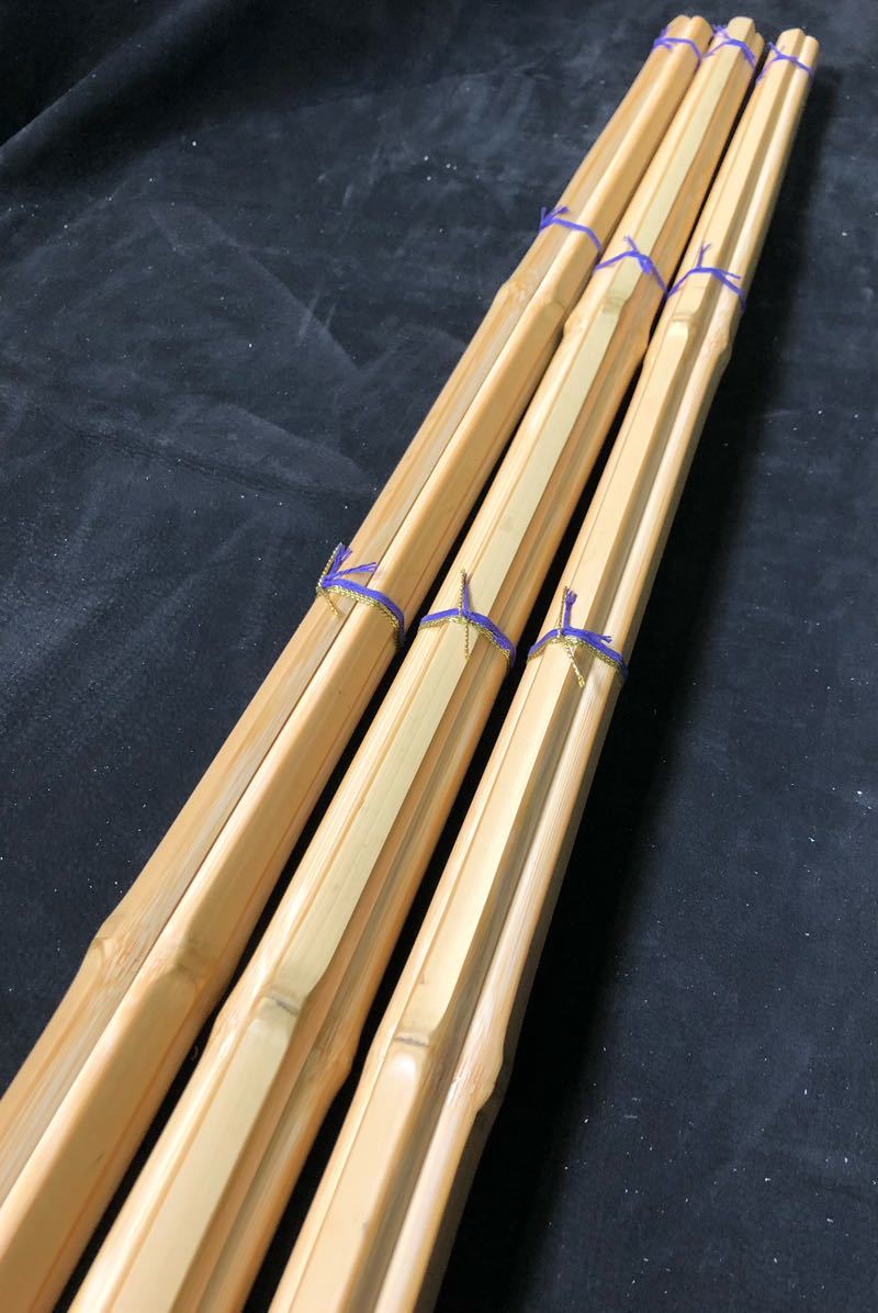 [.] kendo бамбуковый меч чуть более . обработка кожа осталось .. поверхность стружка старый меч рисунок futoshi type 28mm 39 мужчина .
