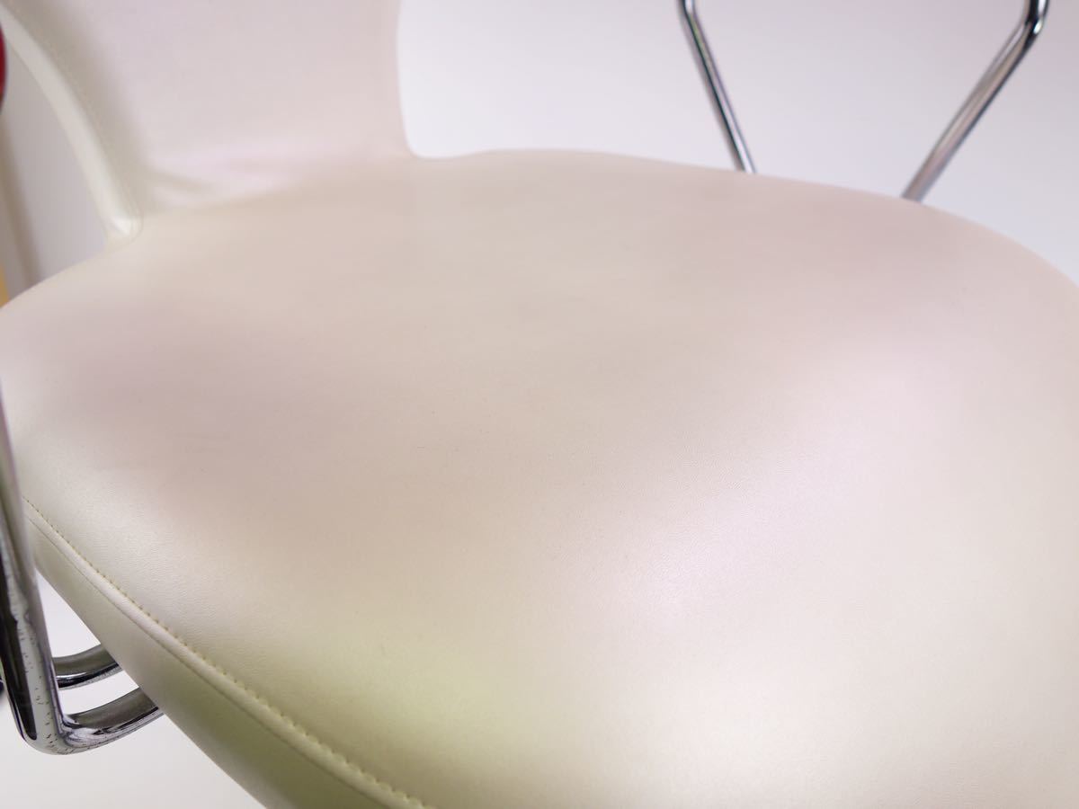☆希少 タカラベルモント カットチェア スタイリングチェア 美容 ☆希少 タカラベルモント カットチェア スタイリングチェア 美容