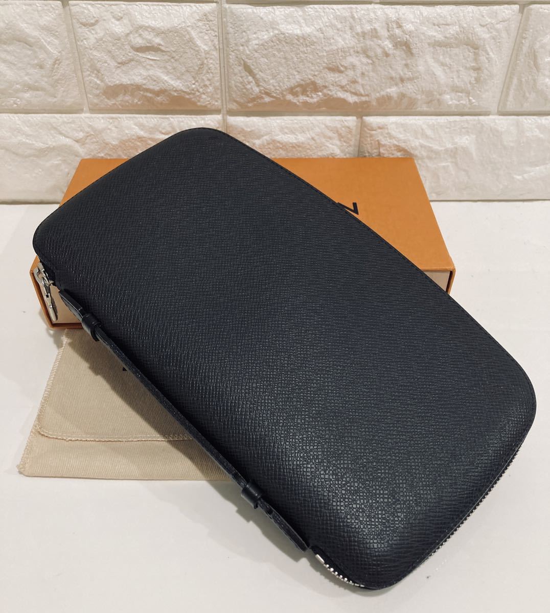 LOUIS VUITTON 新品 未使用 ! ルイヴィトン タイガ レザー 長財布