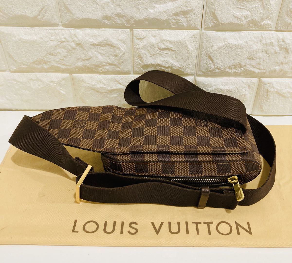 LOUIS VUITTON 未使用 ！ ルイヴィトン ダミエ ジェロニモス ボディ ショルダー ウエスト バッグ 新型金具_画像7