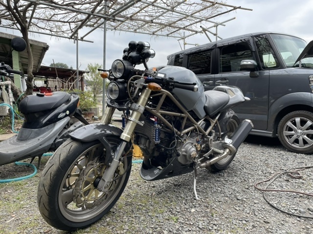 値下げドゥカティ M900 - オートバイ