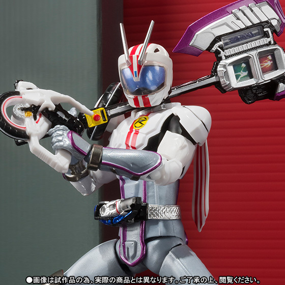 2024年新作入荷 バンダイ 魂ウェブ商店 S.H.Figuarts チェイサーマッハ 新品未開封品 仮面ライダー 仮面ライダードライブ 仮面ライダードライブ