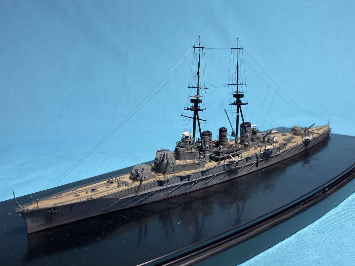 巡洋戦艦「金剛」1914年（KAJIKA 1/700）プラモデル完成品 - プラモデル