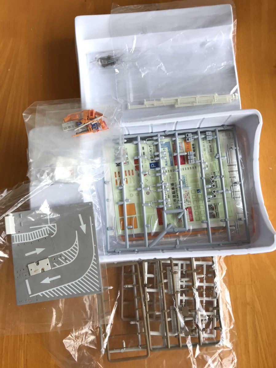 ジオタウン 駅前道路セット ジオラマベース KATO 鉄道模型 完成品 ジオタウン 駅前道路セット ジオラマベース KATO 鉄道模型 完成品