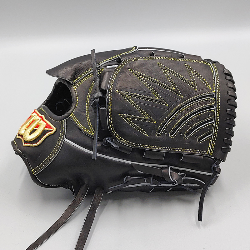 新品 (高校野球対応)】 ウィルソン 硬式グローブ / 投手用 (Wilson