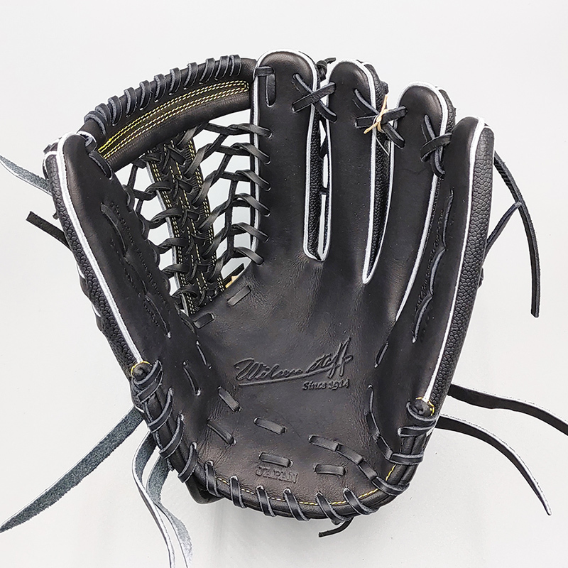 新品 (高校野球対応)】 ウィルソン 硬式グローブ / 外野手用 (Wilson