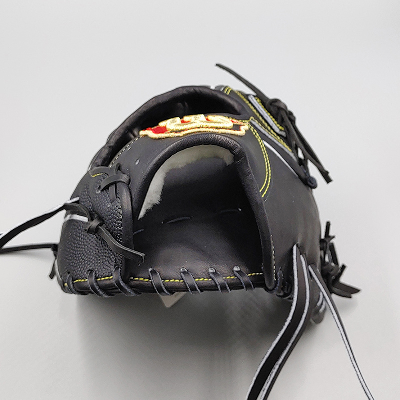 新品 (高校野球対応)】 ウィルソン 硬式グローブ / 外野手用 (Wilson