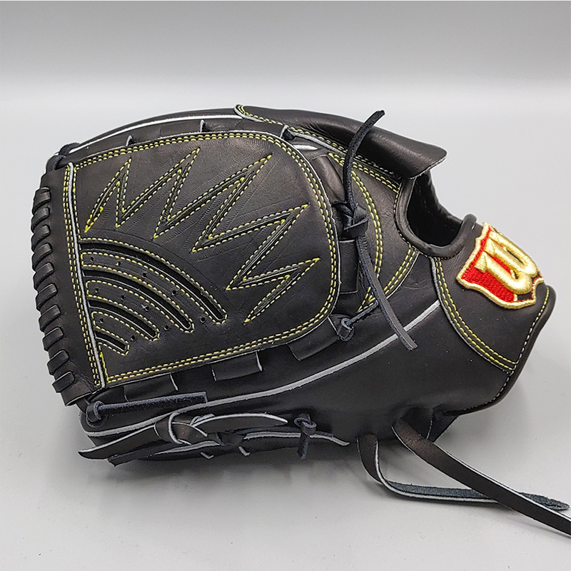 新品 (高校野球対応)】 ウィルソン 硬式グローブ / 投手用 (Wilson