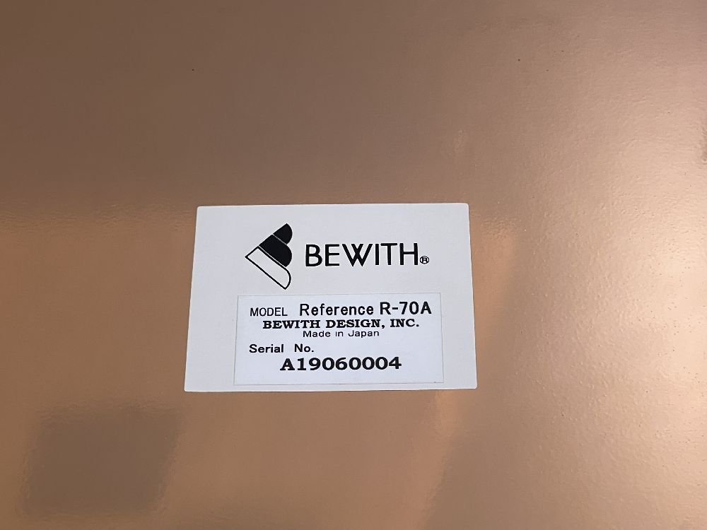 96□□ BEWITH Reference R-70A 安定化電源 レギュレーター 96□□ BEWITH Reference R-70A 安定化電源 レギュレーター
