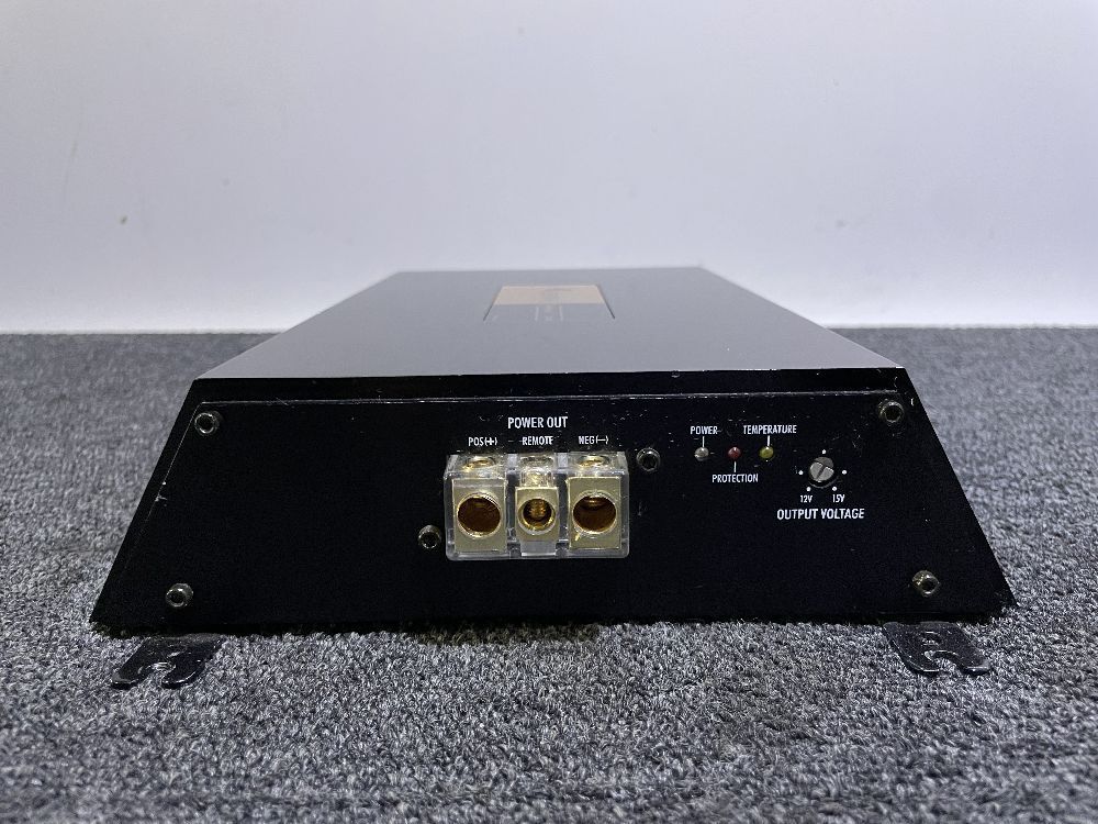 96□□ BEWITH Reference R-70A 安定化電源 レギュレーター 96□□ BEWITH Reference R-70A 安定化電源 レギュレーター