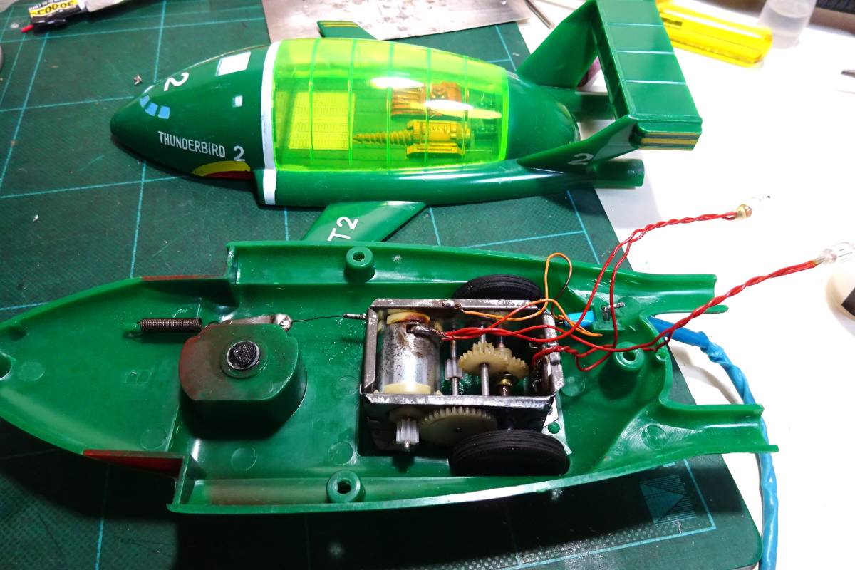 動画あり!!バンダイ 電動リモコン☆サンダーバード2号 ☆昭和レトロ