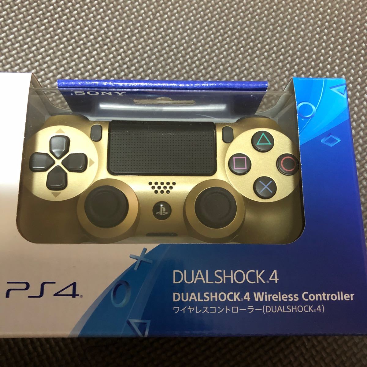 ワイヤレスコントローラー（DUALSHOCK4） 