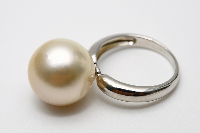 南洋白蝶真珠パールリング【指輪】 13mm　ホワイトピンクカラー　シルバー製リング枠