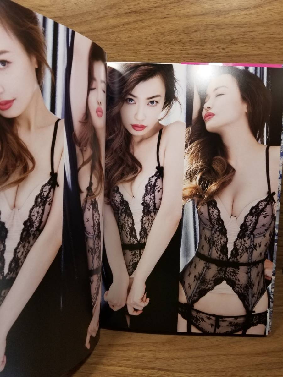 最新最全の 未使用 写真集 平子理沙 3冊セット 中古 サイン、カード入 その他