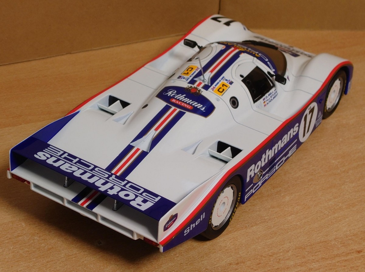 1/18 ポルシェ962C ロスマンズ ルマン1987優勝車 ROTHMANS ダイ