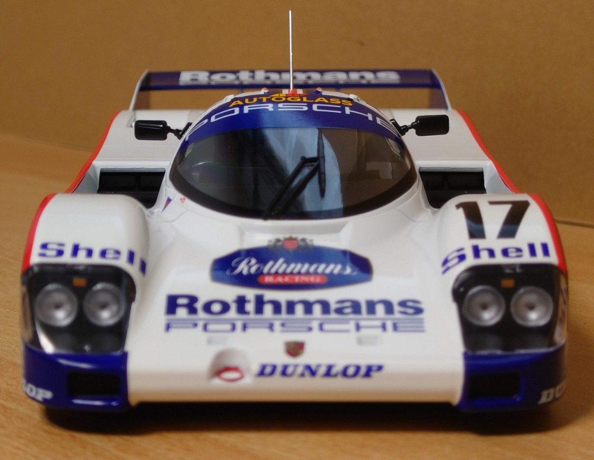 1/18 ポルシェ962C ロスマンズ ルマン1987優勝車 ROTHMANS ダイ