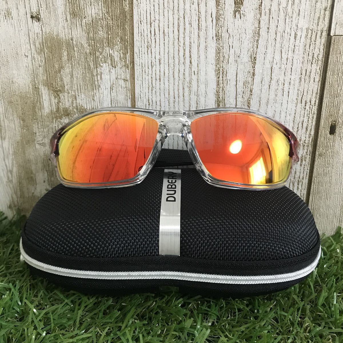 スポーツサングラス　偏光　UV400 ゴルフ・野球・サイクリング　レッド
