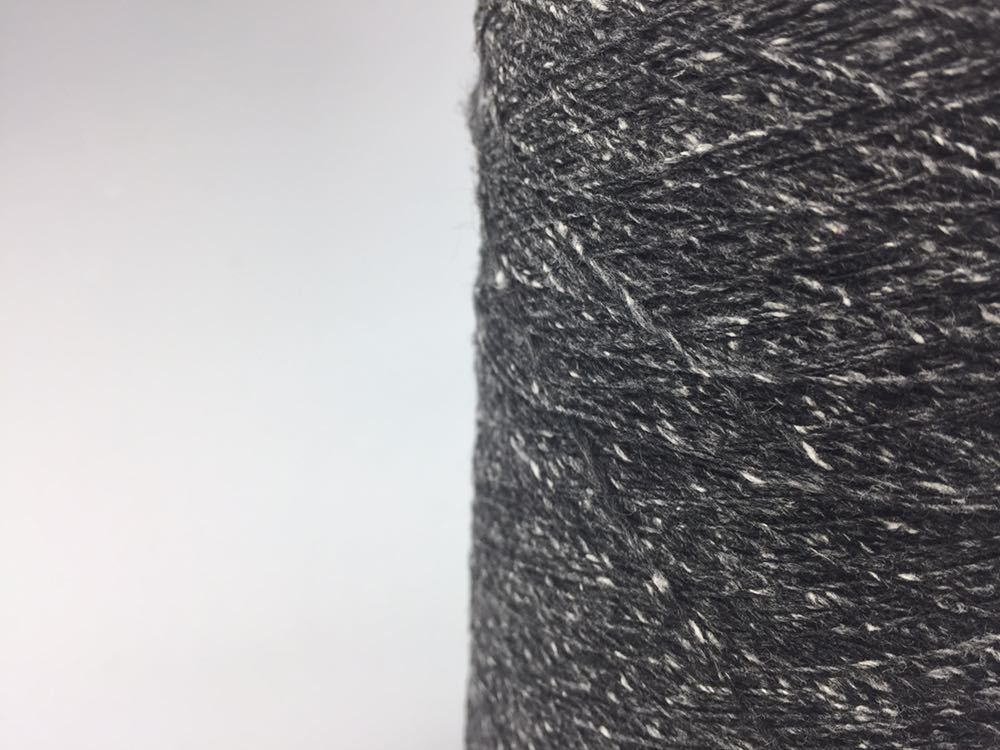 エコデニム チャコール １００ｇ【検索】毛纟 極細 サステナブル ファンシーヤーン ハンドメイド 手蕓纟 引き揃え 織纟 さをり織 ca9560