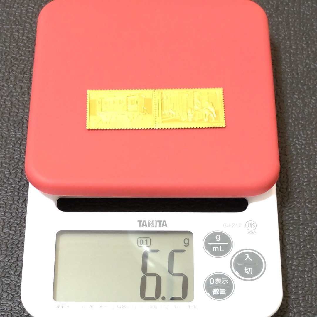松本徽章工業製 刻印付き 表純金裏純銀 切手風プレート 6 5g 松本徽章工業製 刻印付き 表純金裏純銀 切手風プレート 6 5g