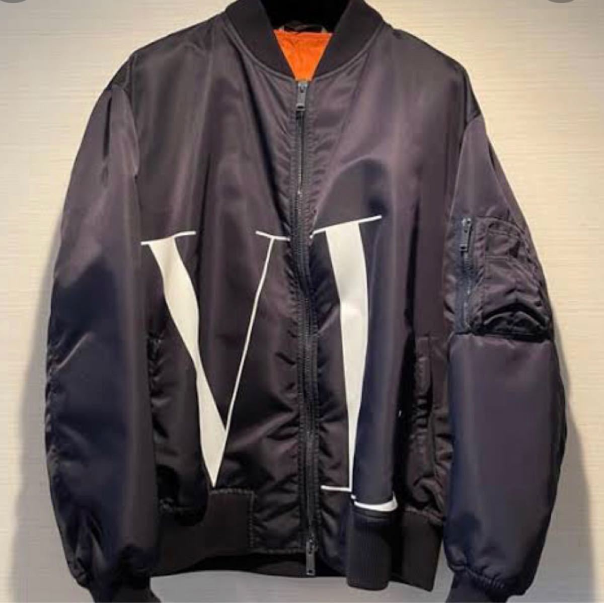 ヴァレンティノ ボンバージャケット VALENTINO ジャケット VLTN