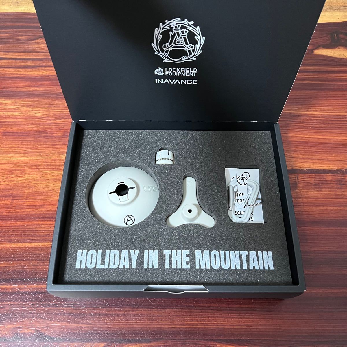 Mountain Research Goal Zero Whitening Kit www.esole.eu