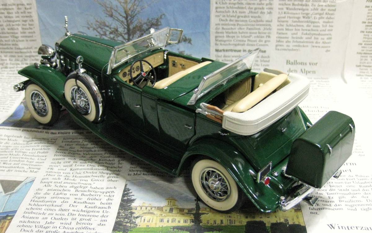 *絶版*ダンバリーミント*1/24*1932 Cadillac V-16 Sport Phaeton グリーン_画像2