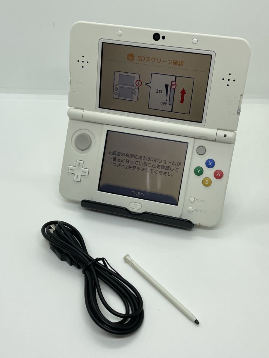 極美品 完動品 】 Newニンテンドー3DS ホワイト 本体 new 3ds