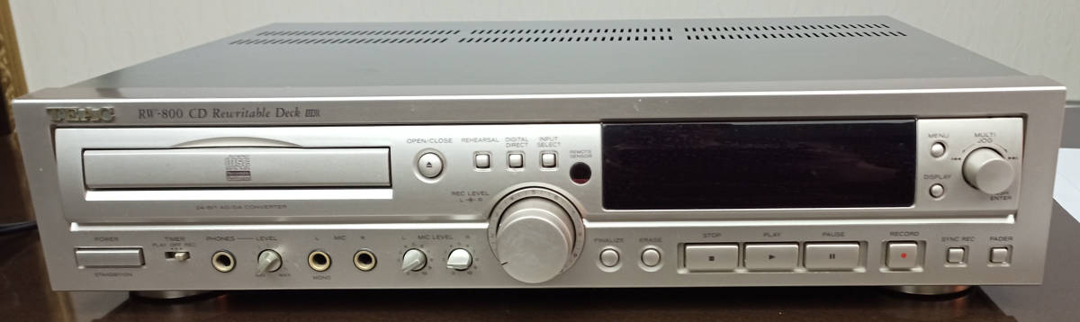 送料無料)TEAC ティアック RW-800 CDレコーダー CD-R/RW対応