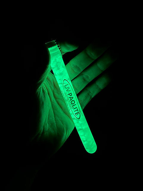 暗闇で光る！グロースティック 6インチ・ロングタイプ MADE IN U.S.A. GLOW STICKS Tooblite アウトドア 半永久的に使える 最大12時間発光_画像2