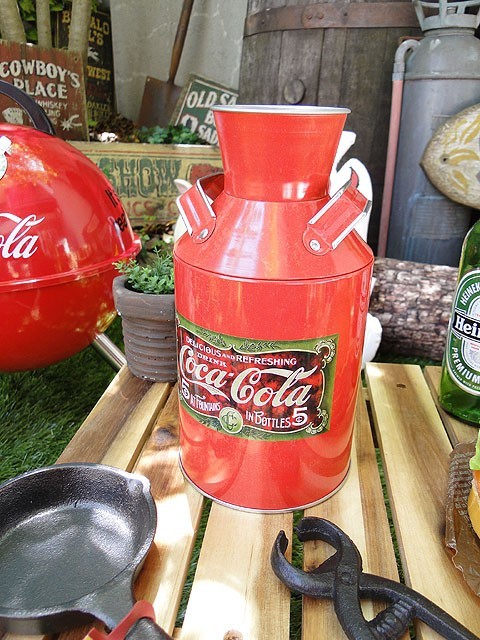 コカ・コーラブランド　ミルク缶オブジェ　アメリカ雑貨 アメリカン雑貨_画像1