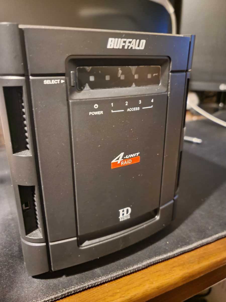 大割引 BUFFALO HDD同梱！) (2000GB RAID - ハードディスク - www.hayalimdekiyemekler.com