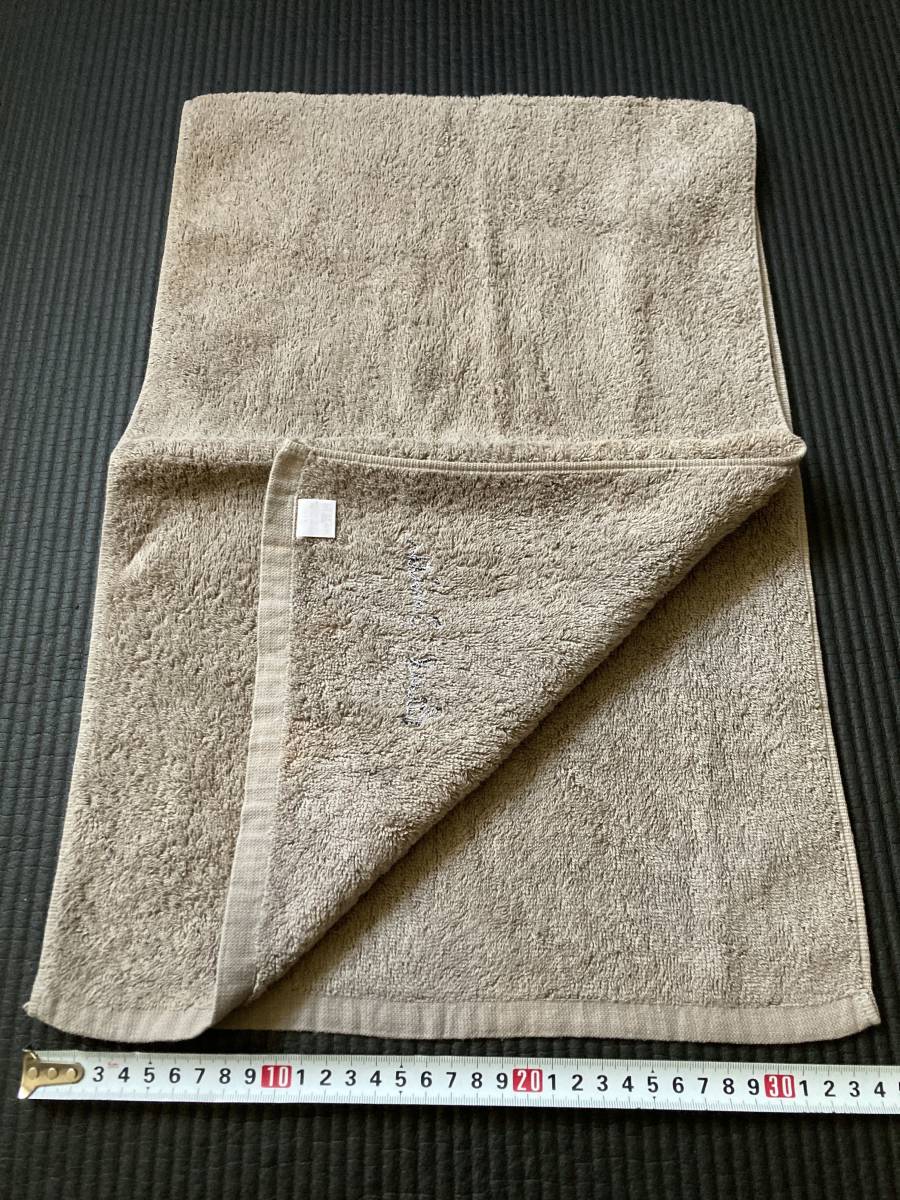 アメニティ雑貨 フェイスタオル ハンドタオル Paul Smith ポールスミス グレー2点 レジャー スポーツ ハンカチ 洗面用品 その他 売買されたオークション情報 Yahooの商品情報をアーカイブ公開 オークファン Aucfan Com アメニティ雑貨 フェイスタオル ハンドタオル Paul Smith ポールスミス グレー2点 レジャー スポーツ ハンカチ 洗面用品 その他 売買されたオークション情報 Yahooの商品情報をアーカイブ公開 オークファン Aucfan Com