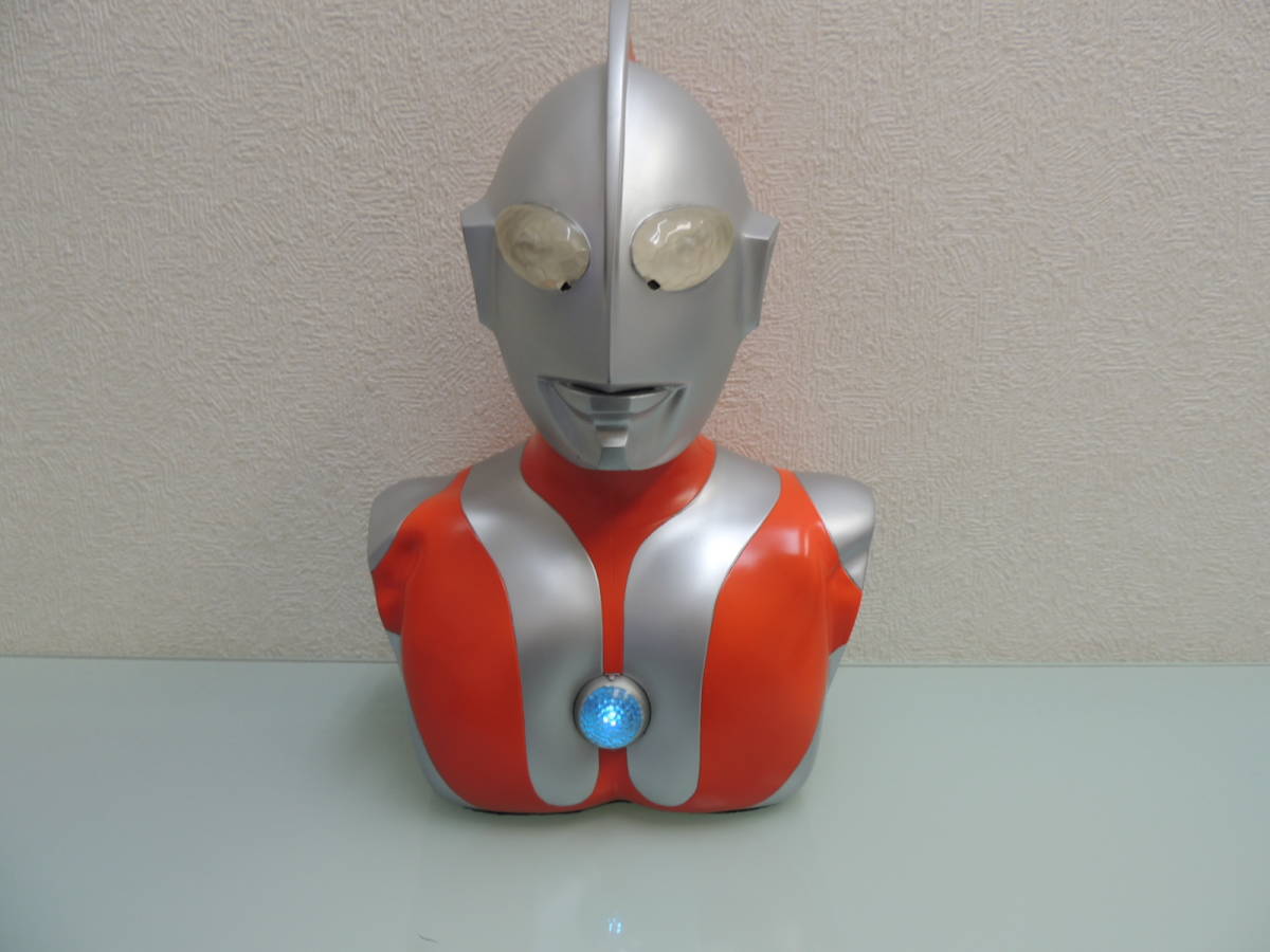 しました ヤフオク! - M1号 ウルトラマン胸像 目とカラータイマーに電