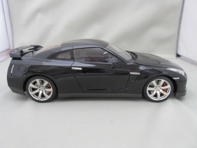 紙箱無】AUTOart オートアート 1/18☆ニッサン GT-R R35 ブラック