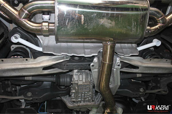  Ultra рейсинг задняя поперечина скоба Mercedes Benz A Class W175 176052 2012/11~ A45 AMG подтверждение на данную машину необходим.