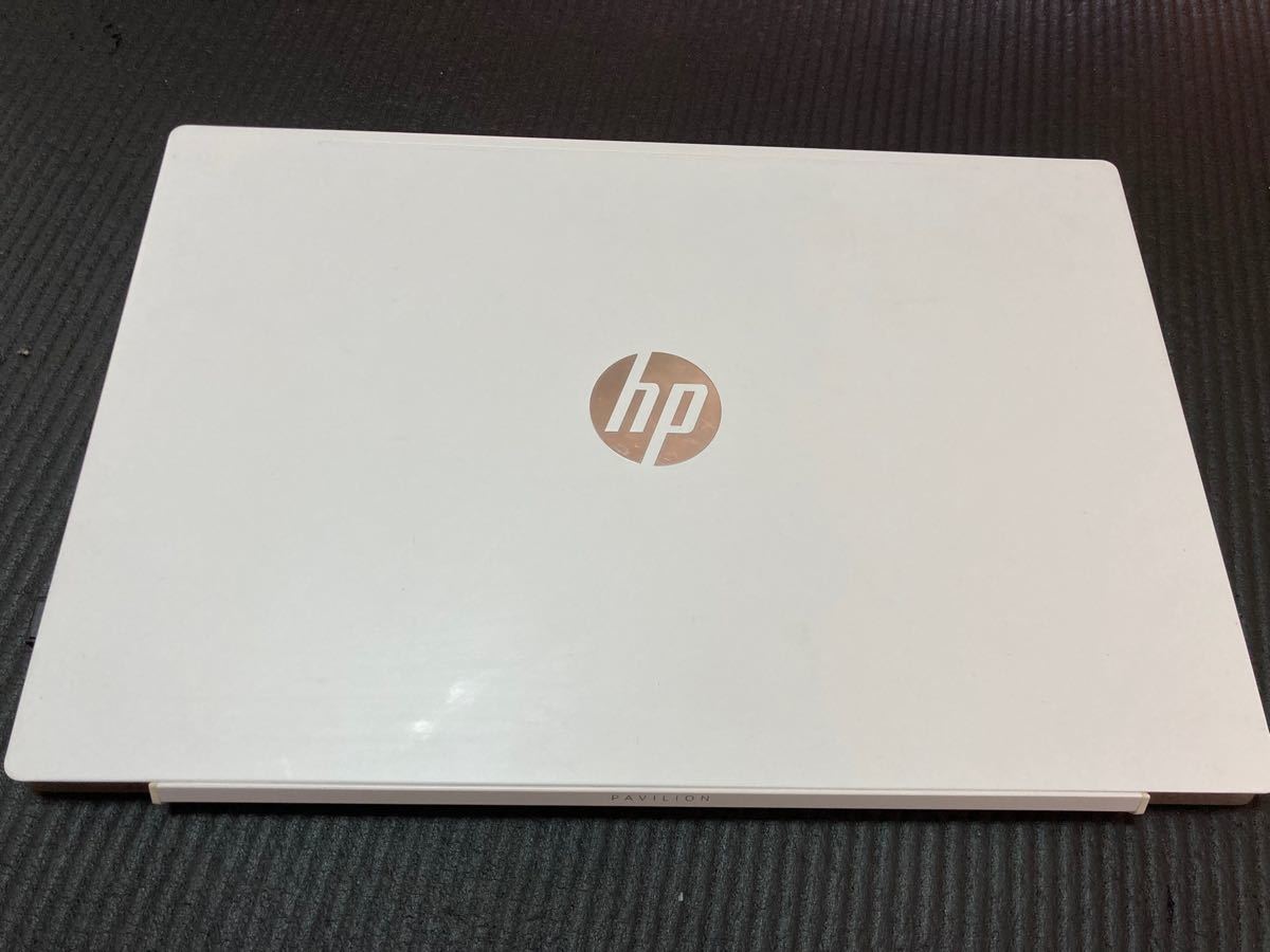 hp pavilion 15-cs0019tu 中古品　送料無料　ノートパソコン