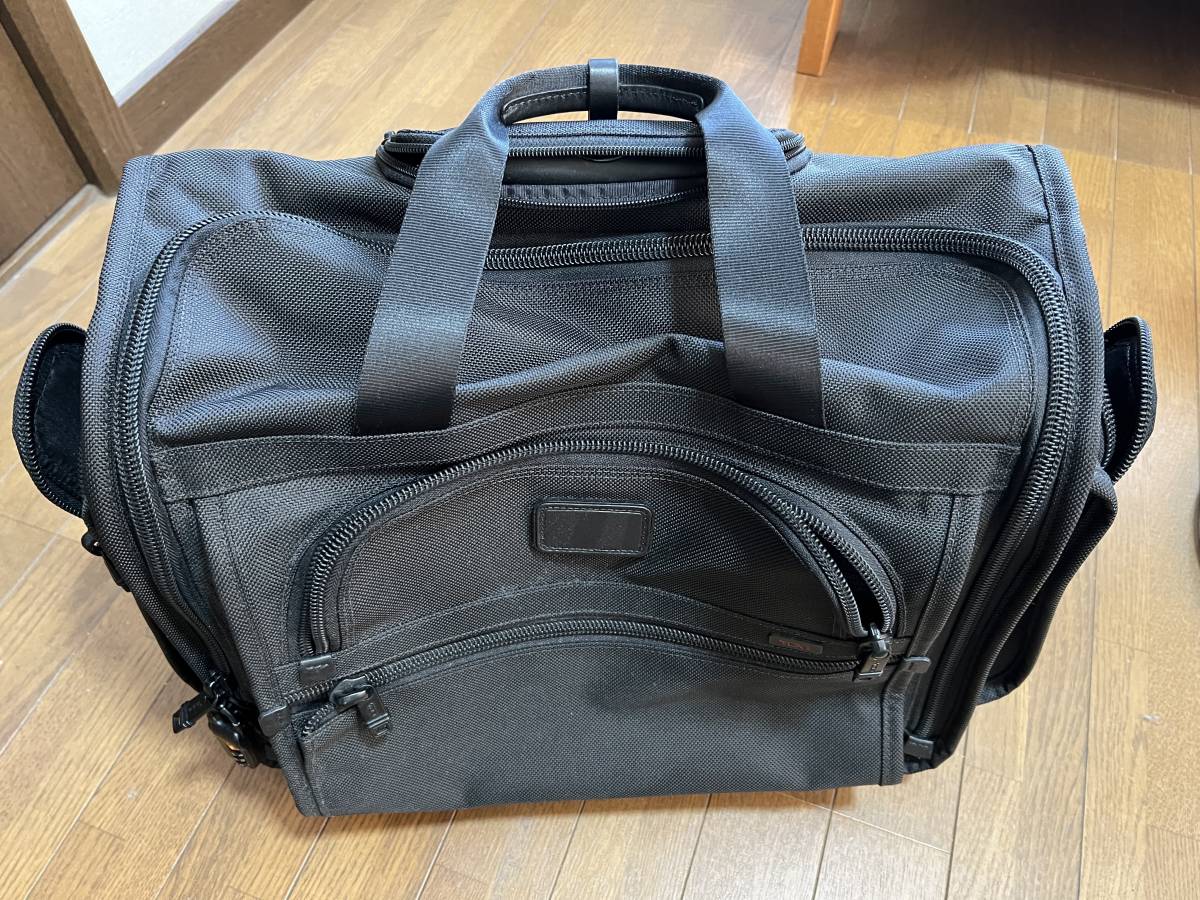 TUMI 22051DHスーツケース ブラック キャリーバック mtsn1temanggung