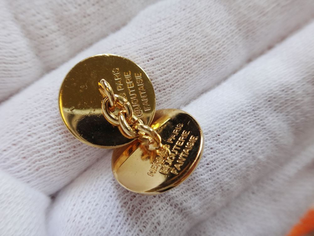  прекрасный товар HERMES Hermes Serie запонки кнопка мужской Gold металлические принадлежности подлинный товар б/у 