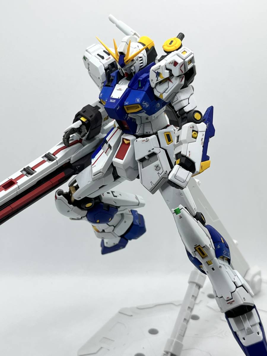 Yahoo!オークション - RG 1/144 RX-93ff νガンダム 塗装済み完成品 Yahoo!オークション - RG 1/144 RX-93ff νガンダム 塗装済み完成品