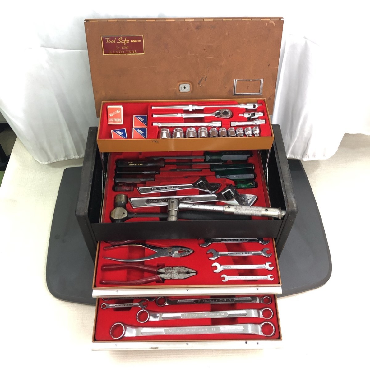 Yahoo!オークション - ビンテージ 工具 D-KTC 京都工具箱セット Yahoo!オークション - ビンテージ 工具 D-KTC 京都工具箱セット