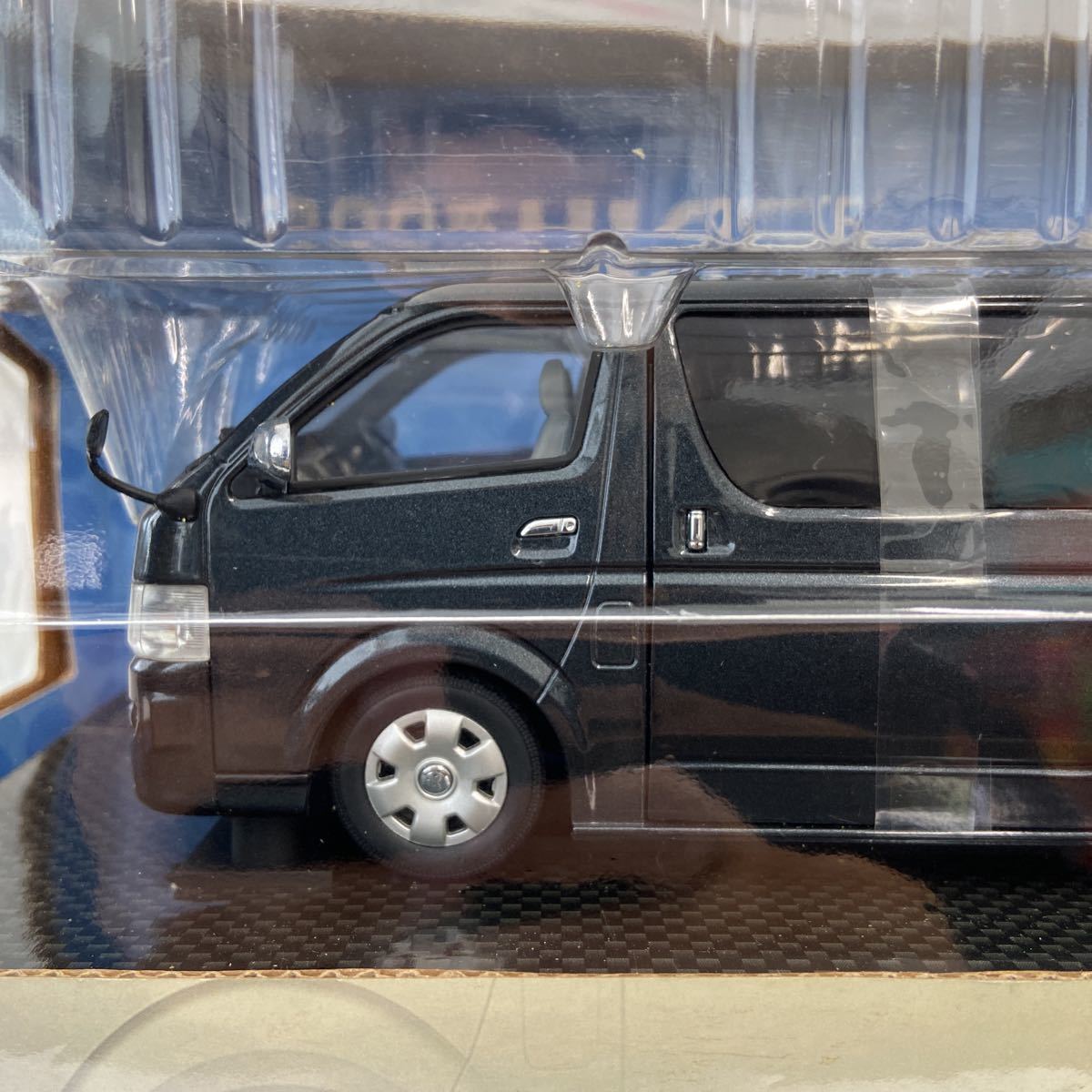 スマートスクラブス DISM 1/24 200系HIACE スーパーGL D.A.DエアロVer