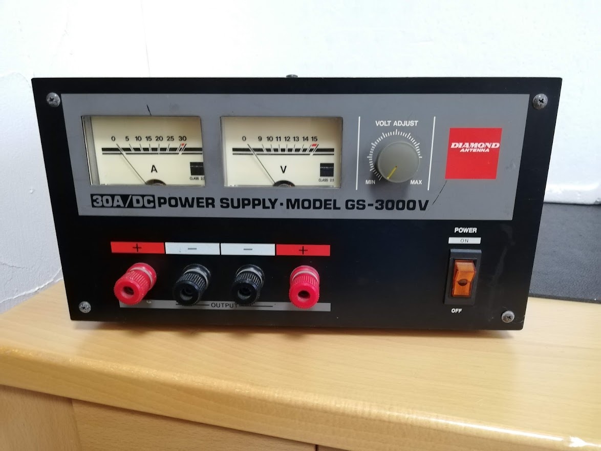 第一電波工業 トランス式直流安定化電源 GS-3000V ジャンク扱いにて
