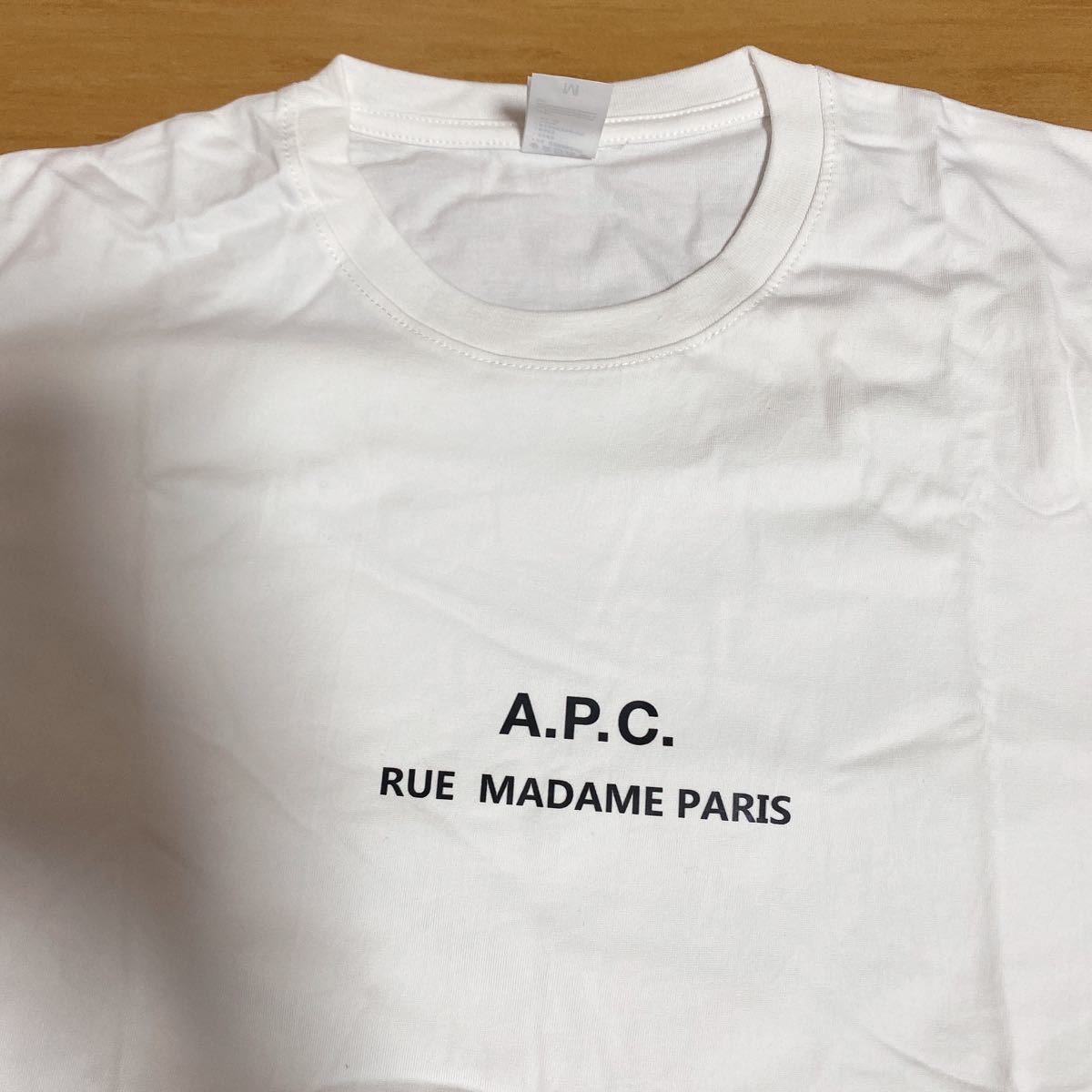 A.P.C. アーペーセー　tシャツ