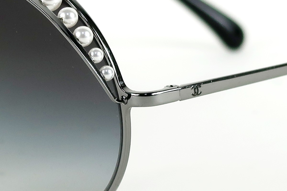 [ super-beauty goods ]CHANEL Chanel pearl sunglasses black group 4234-H C.108/S6 53*20 140 3N[IG80]