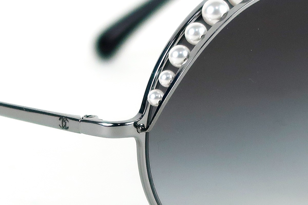 [ super-beauty goods ]CHANEL Chanel pearl sunglasses black group 4234-H C.108/S6 53*20 140 3N[IG80]