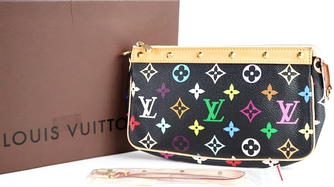 【新品同様・未使用】LOUIS VUITTON ヴィトン マルチカラー ポシェットアクセソワール アクセサリーポーチ ブラック レディース【EU48】