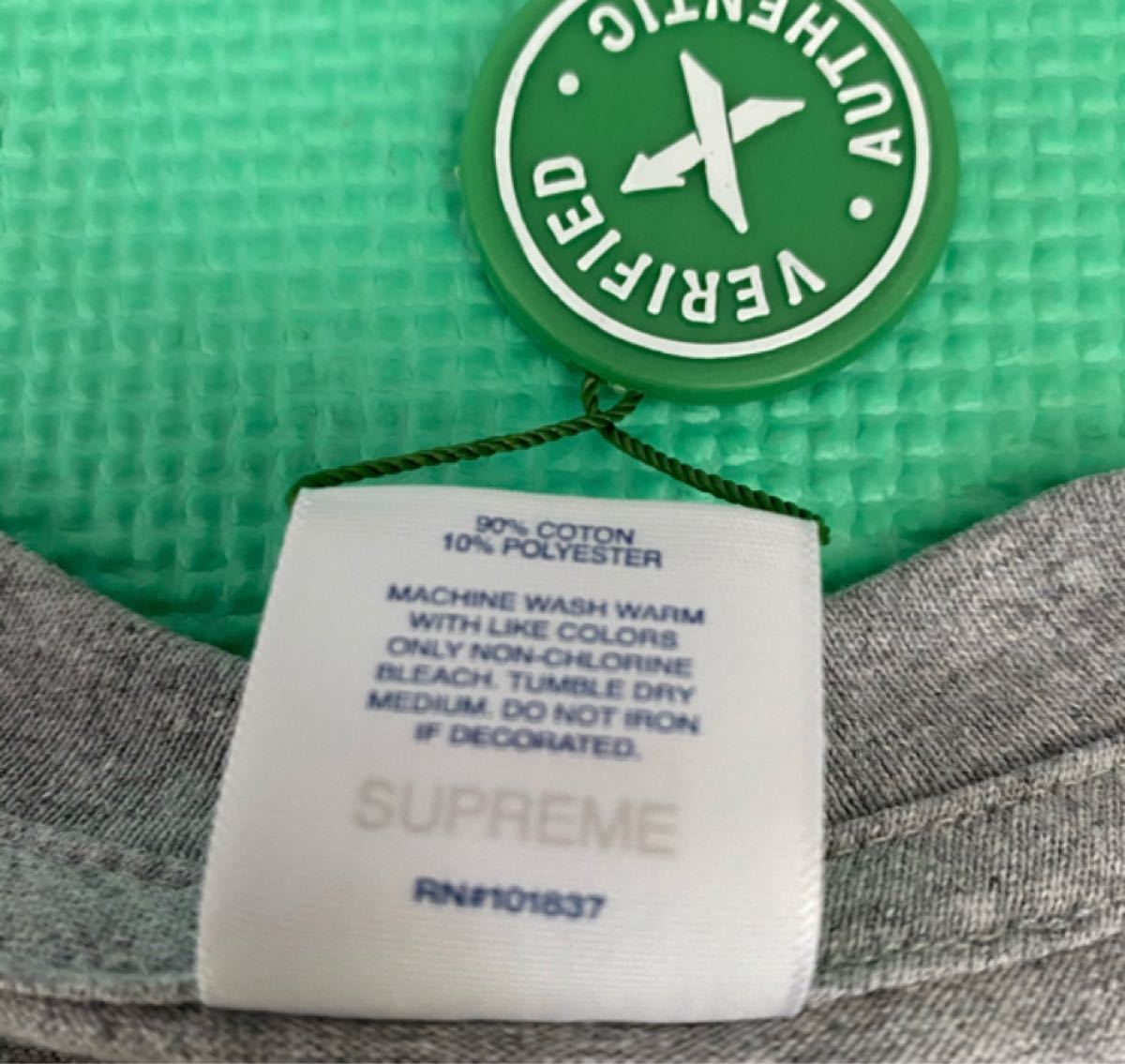 Supreme Emilio Pucci Box Logo Tee gpsstock.com