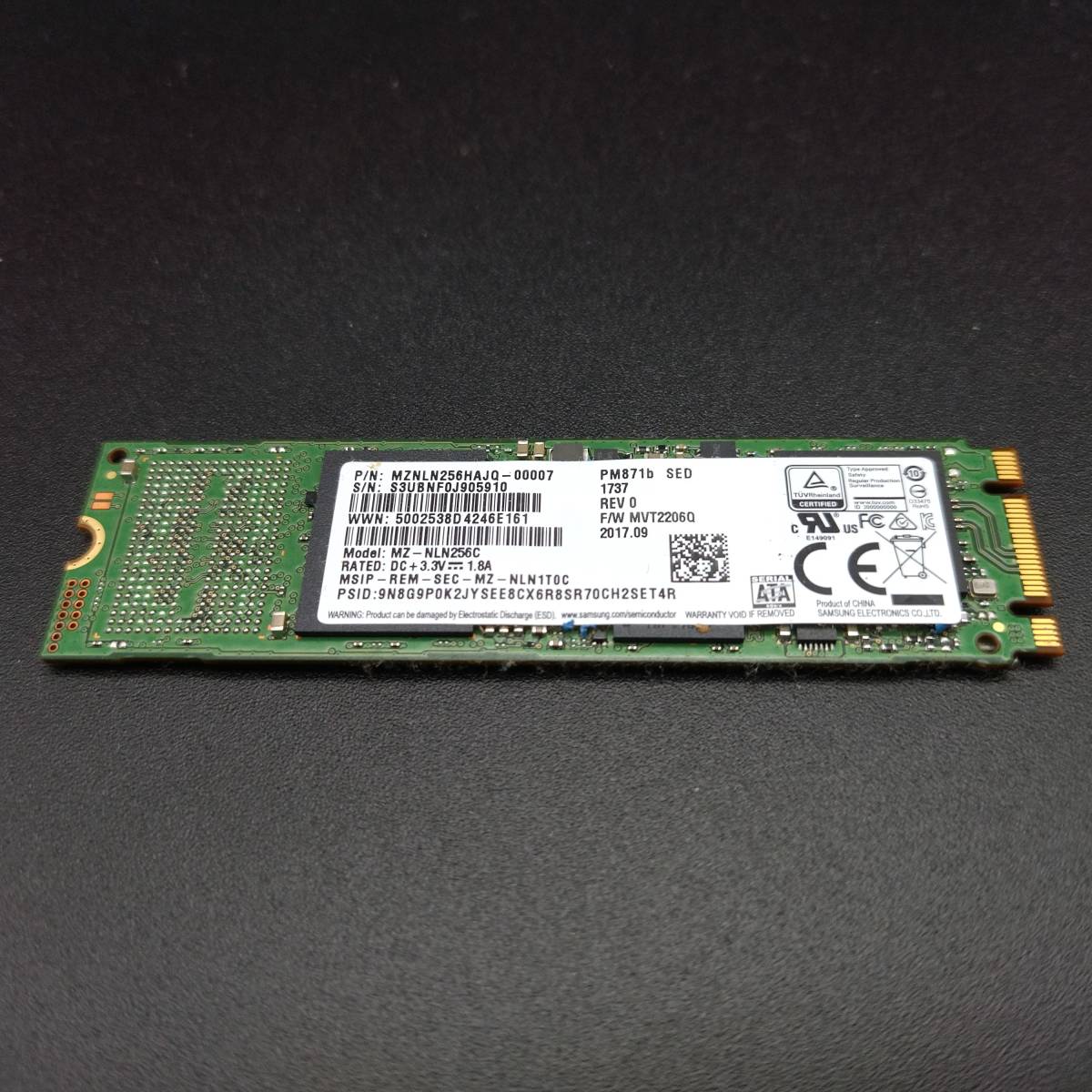 SAMSUNG SSD 256GB M.2 タイプ2280 SATA 内蔵型 (動作確認済み)